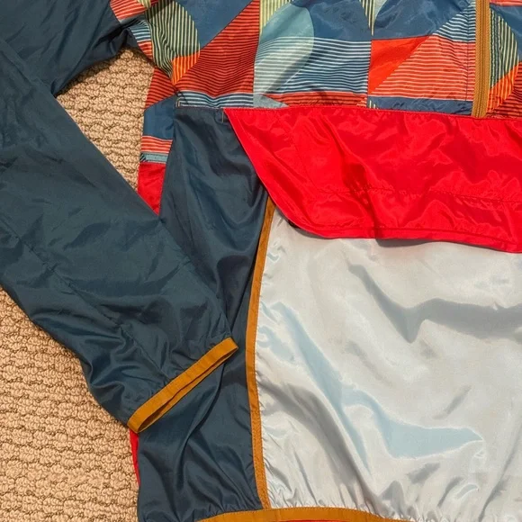 Cotopaxi Windbreaker Jacket - Picture 3 of 8